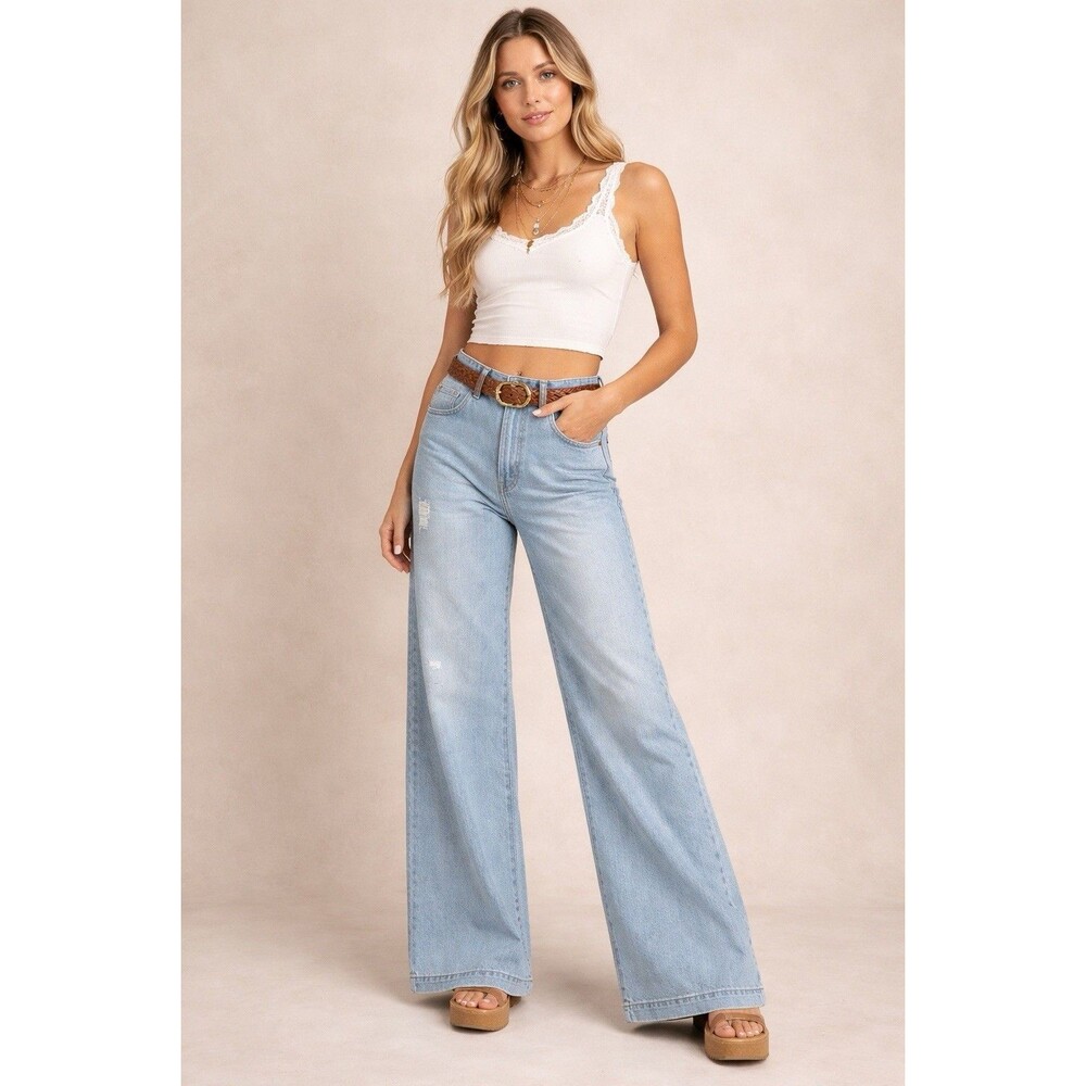 Judy Blue NWT Retro Wide Leg Jeans Light Wash 13/31